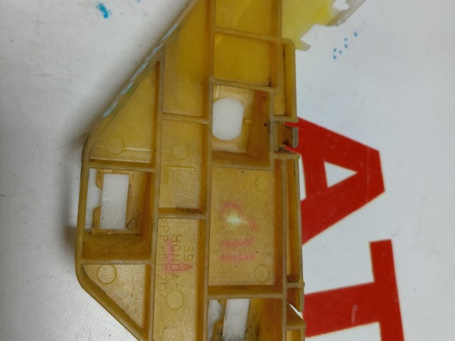 Крепление бампера HONDA CR-V 