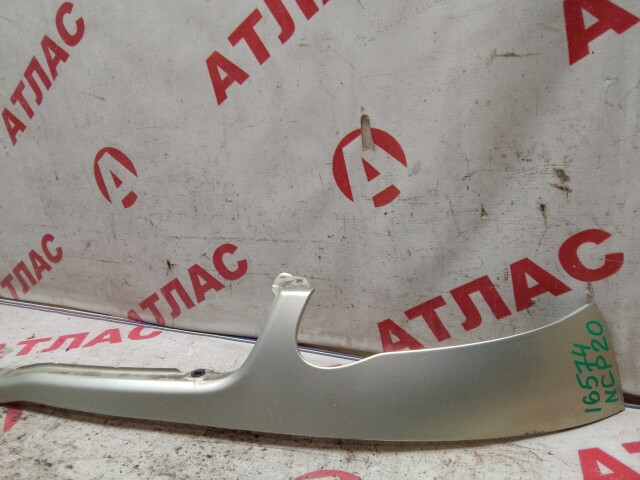 Планка под фару TOYOTA FunCargo 