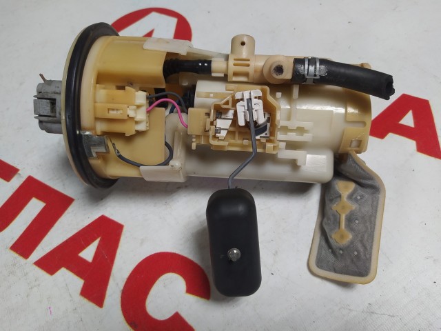 Бензонасос TOYOTA Avensis 