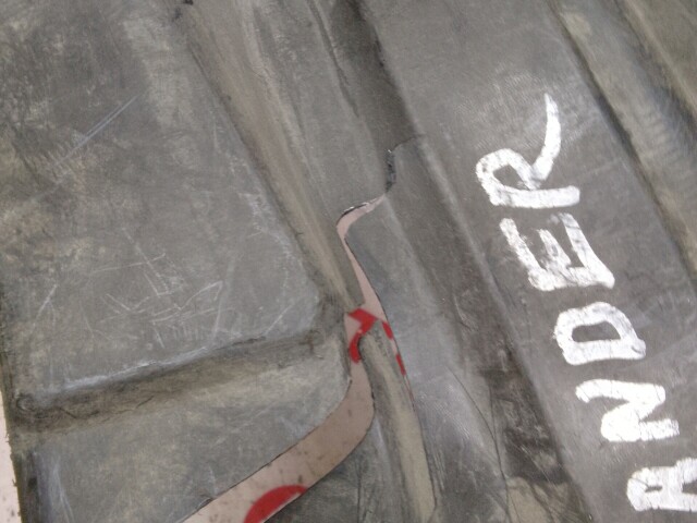 Подкрылок MITSUBISHI Outlander 