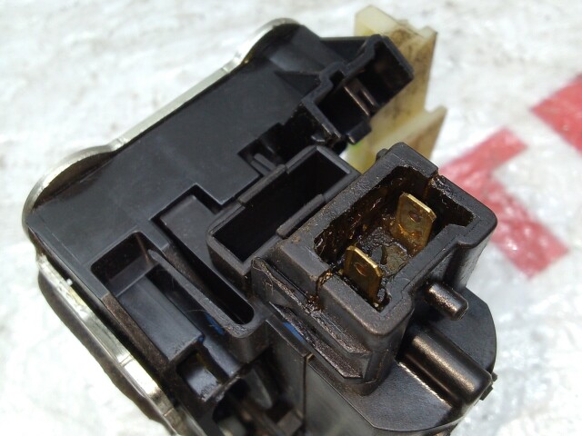 Замок двери RENAULT Duster 