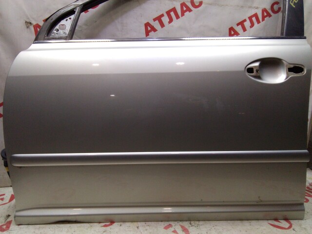 Дверь TOYOTA Avensis 
