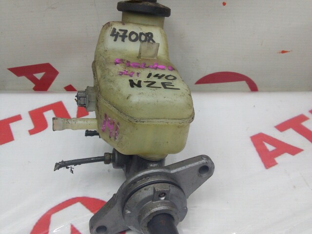 Главный тормозной цилиндр TOYOTA Corolla Fielder 