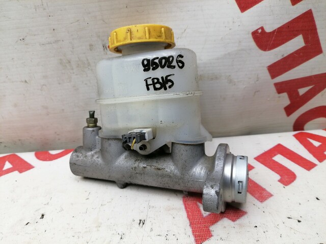 Главный тормозной цилиндр NISSAN Sunny 