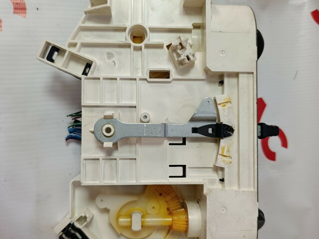 Блок управления печкой и кондиционером NISSAN Sunny 