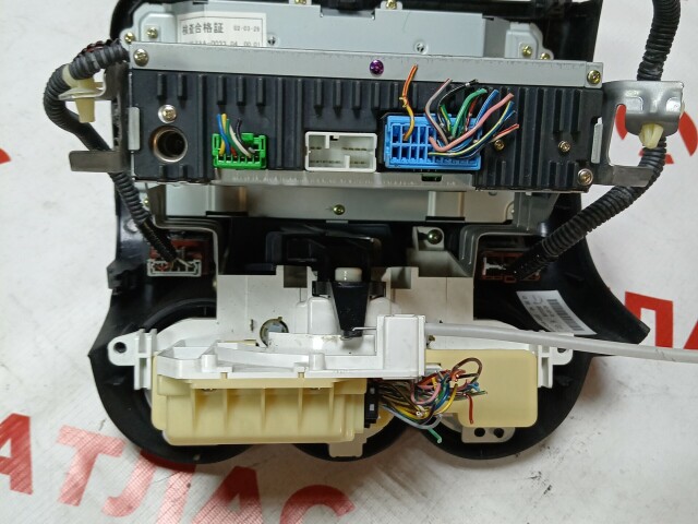 Блок управления печкой и кондиционером HONDA Fit 