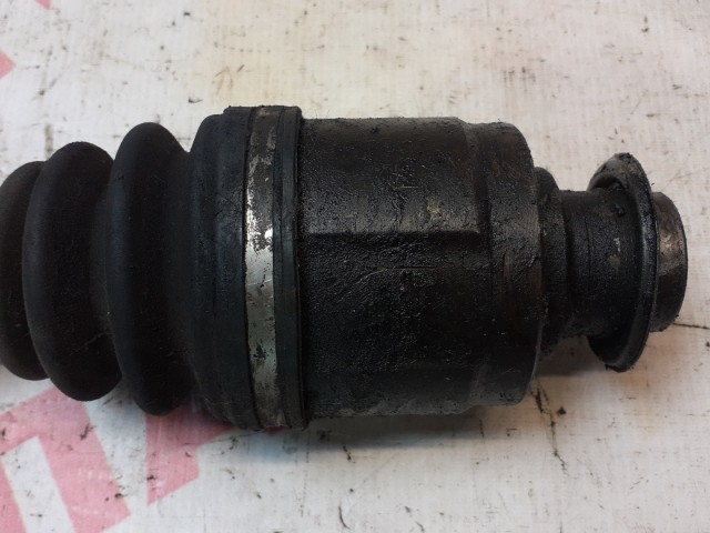 Привод короткий HONDA Saber 