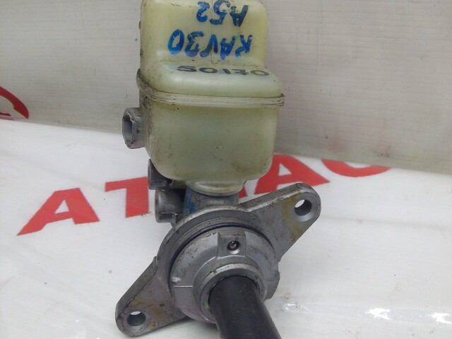 Главный тормозной цилиндр TOYOTA RAV4 