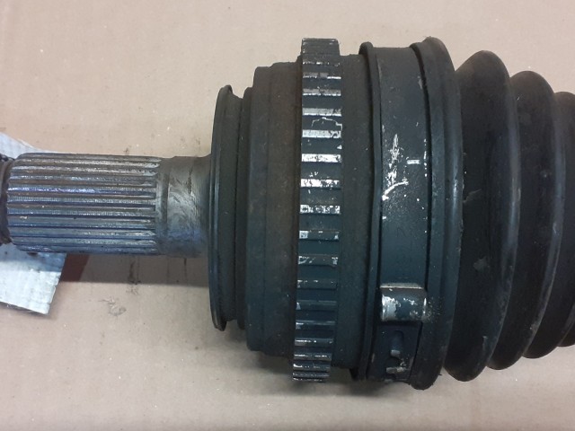 Привод короткий HONDA Logo 