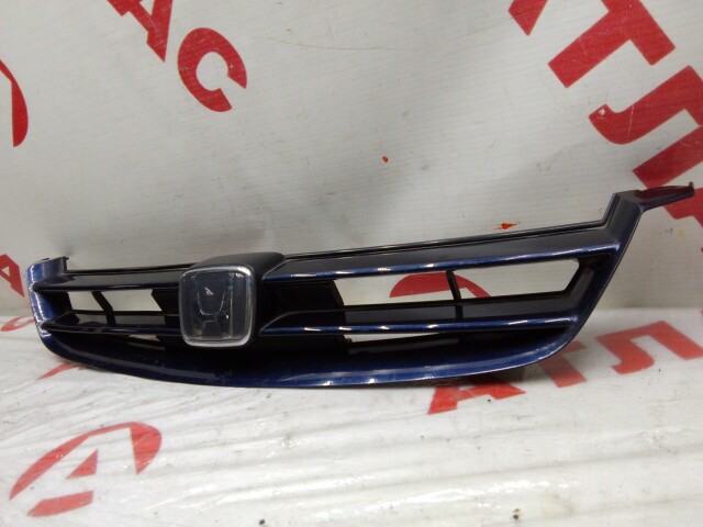 Решетка радиатора HONDA Accord 