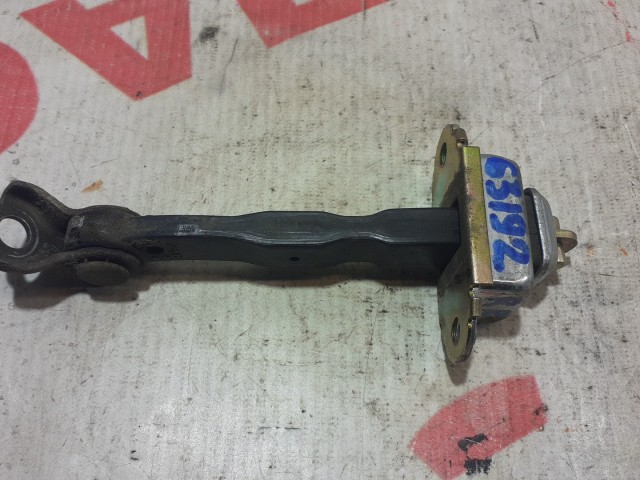 Ограничитель двери NISSAN Bluebird Sylphy 