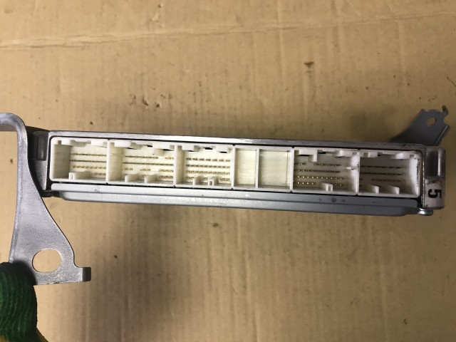 Компьютер TOYOTA Wish 1ZZ-FE