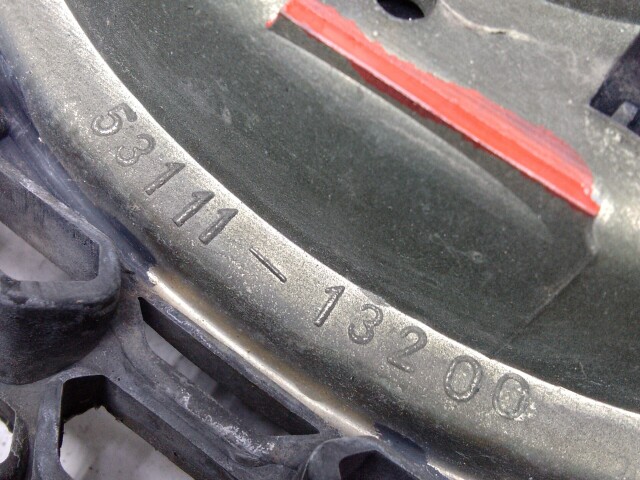 Решетка радиатора TOYOTA Corolla 