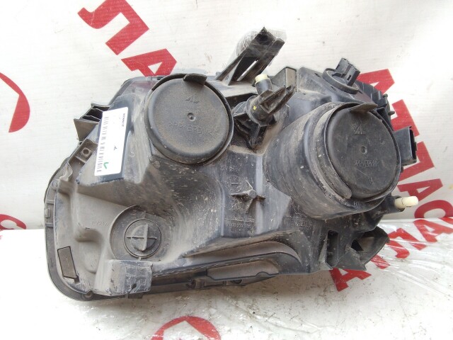 Фара RENAULT Duster 