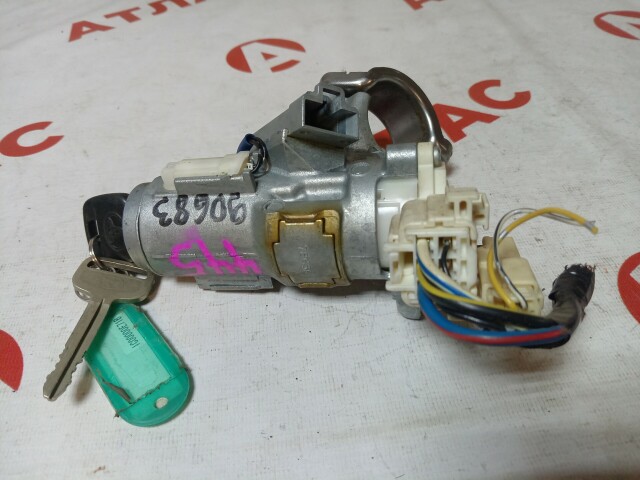 Замок зажигания TOYOTA Succeed 