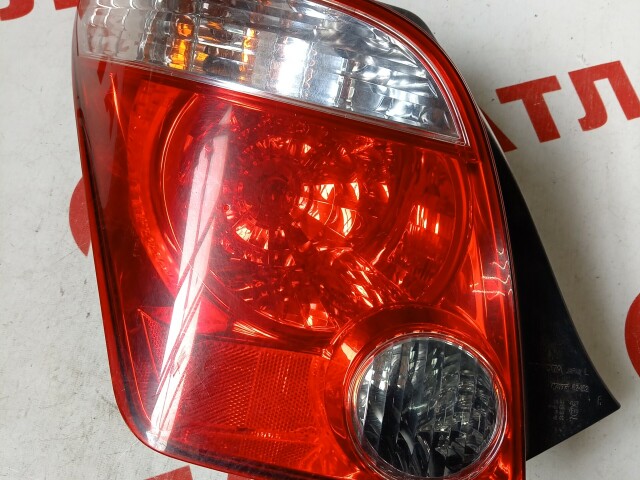 Стоп TOYOTA Ist 
