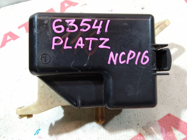 Блок предохранителей TOYOTA Platz 2NZ-FE