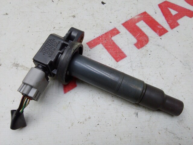 Катушка зажигания TOYOTA Ist 2NZ-FE