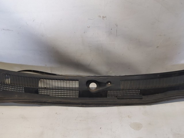 Жабо NISSAN Primera 