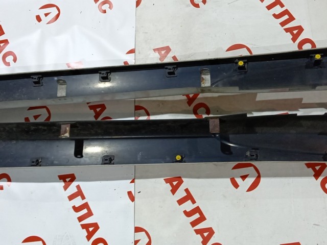 Накладка порога NISSAN Tino 