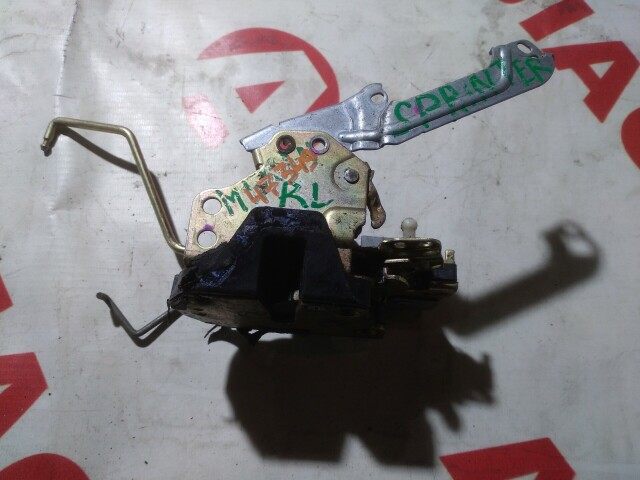 Замок двери TOYOTA Sprinter Marino 