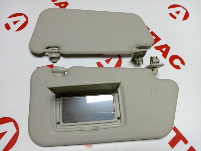 Козырёк NISSAN March 