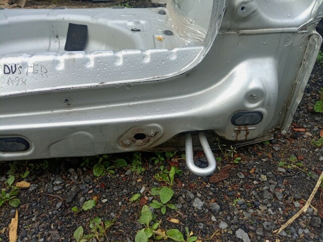 Задняя панель RENAULT Duster 