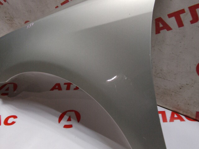 Крыло TOYOTA Avensis 