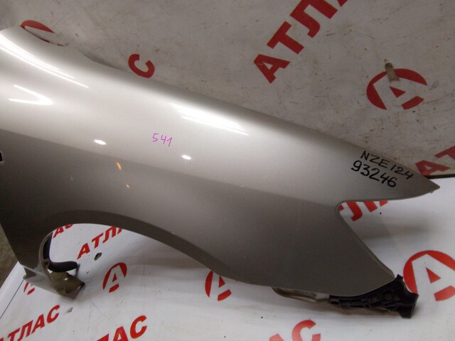Крыло TOYOTA Corolla 