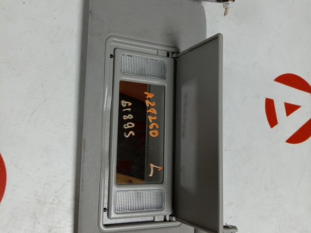 Козырёк TOYOTA Avensis 