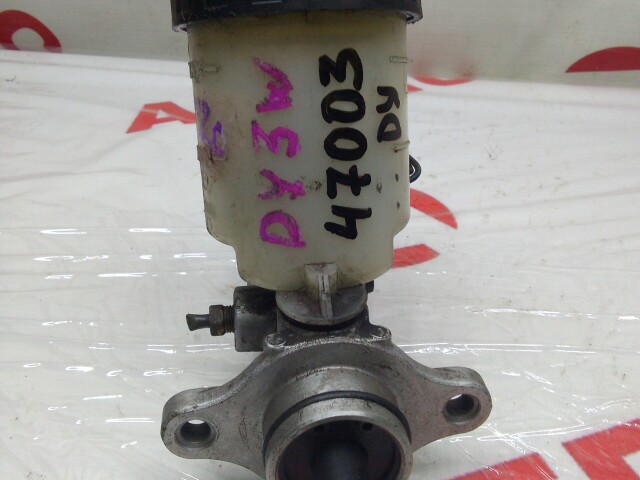 Главный тормозной цилиндр MAZDA Demio 