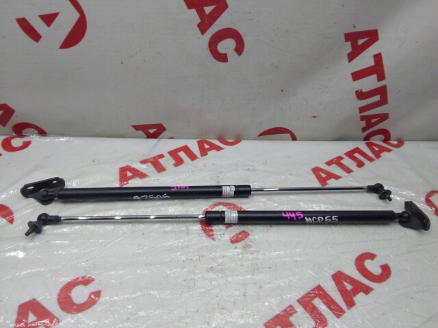 Амортизатор багажника TOYOTA Succeed 