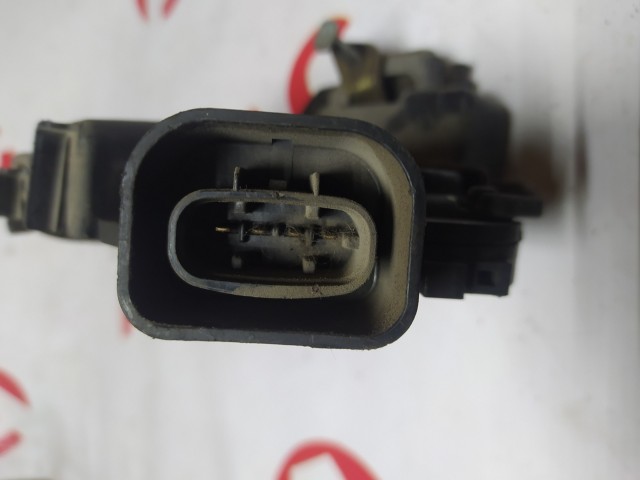 Замок двери TOYOTA Mark II 