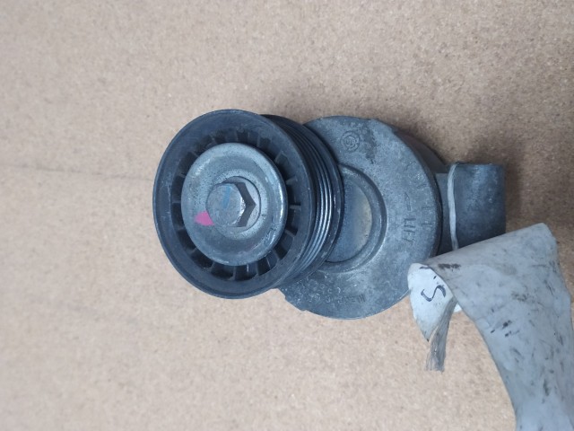 Ролик FORD Focus 