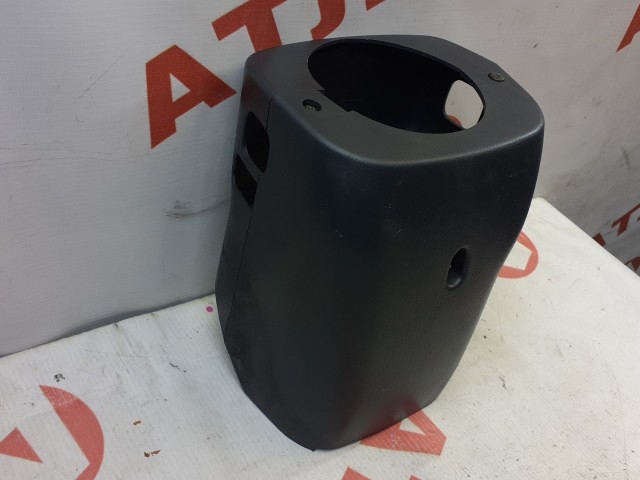 Кожух рулевой колонки TOYOTA Camry 