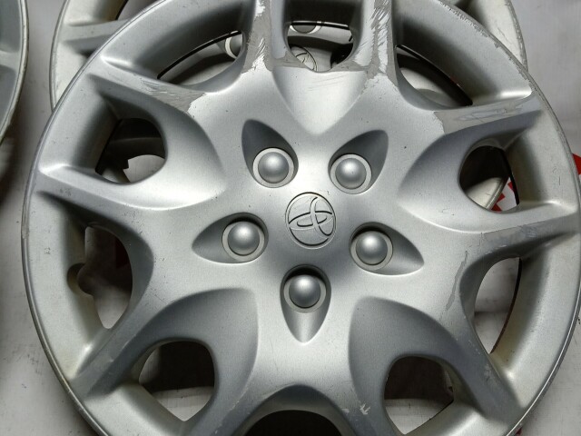 Колпак на колесо TOYOTA - 