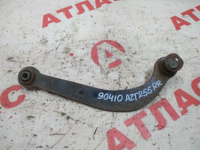 Рычаг TOYOTA Avensis 