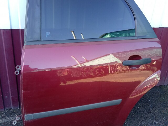 Дверь FORD Focus II 