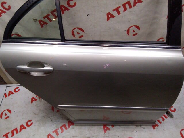 Дверь TOYOTA Avensis 