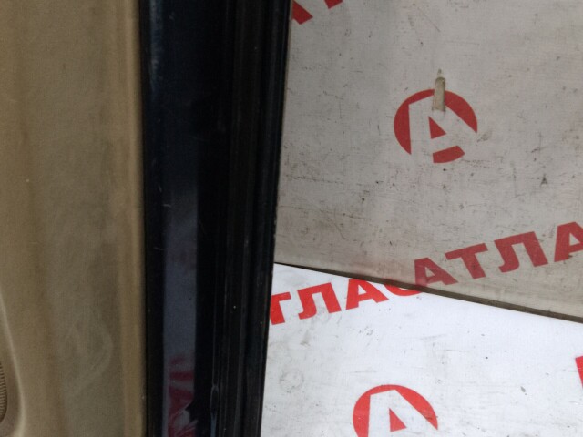 Дверь NISSAN Bluebird Sylphy 