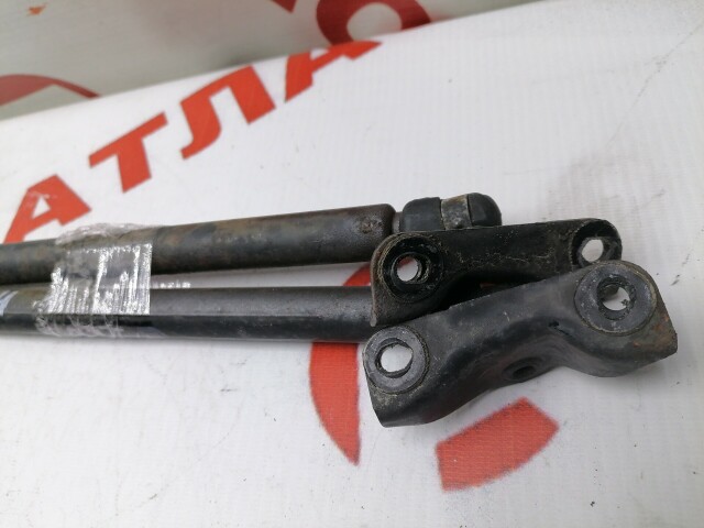 Амортизатор багажника TOYOTA Corolla Runx 