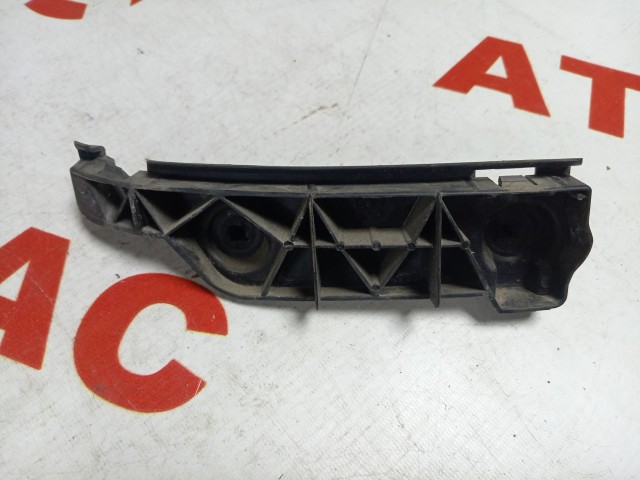 Крепление бампера TOYOTA Corolla Spacio 