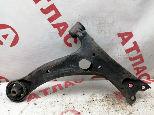 Рычаг TOYOTA Corolla Runx 