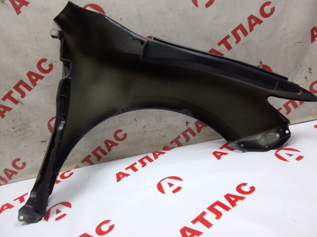 Крыло TOYOTA Camry 