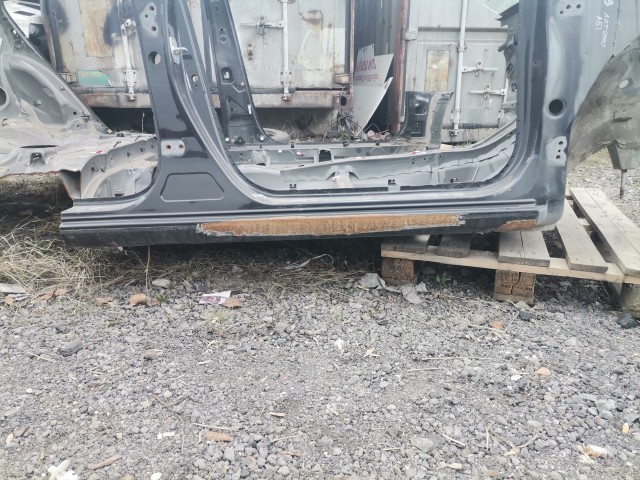 Порог железный TOYOTA Allion 