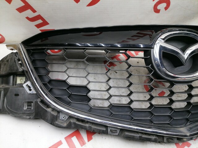 Решетка радиатора MAZDA CX-5 