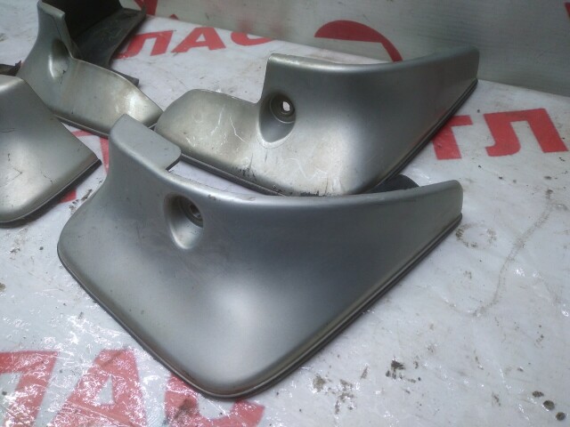 Брызговик TOYOTA Premio 