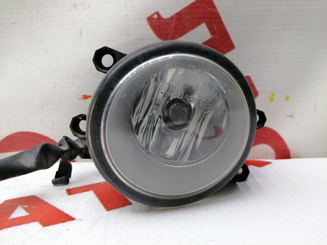 Туманка TOYOTA Camry 