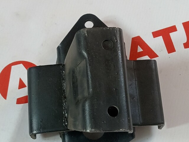 Подушка ДВС MITSUBISHI Pajero Sport 