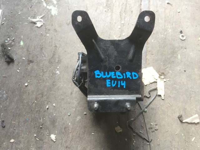 Блок ABS NISSAN Bluebird 